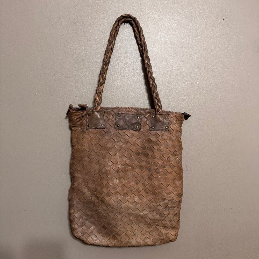 Langellotti woven distressed leather shoulder bag